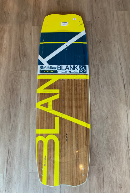 BLANKFORCE LOGIC (2017/2018) 140cm incl. Pads, Fins and Handle