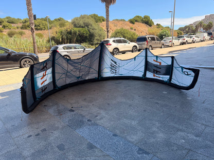 AIRUSH LIFT TEAM V3 HOOKIPA 9M - SECOND HAND