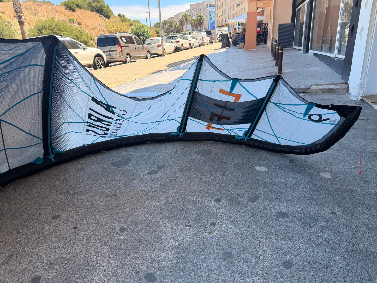 AIRUSH LIFT TEAM V3 HOOKIPA 9M - SECOND HAND