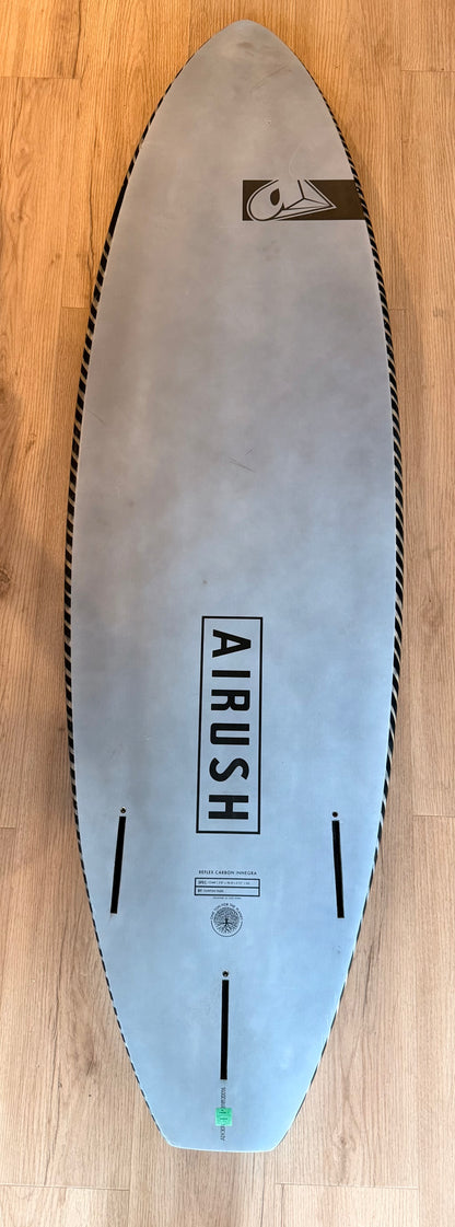 Airush Reflex Carbon innegra 2017 Comp 5´8" x 2.25"/ 24L Second Hand